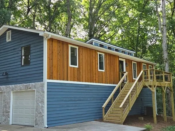 122 Little Brook Dr, Woodstock, GA 30188