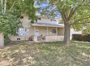 56 E Ford Harris Rd, Champaign, IL 61822