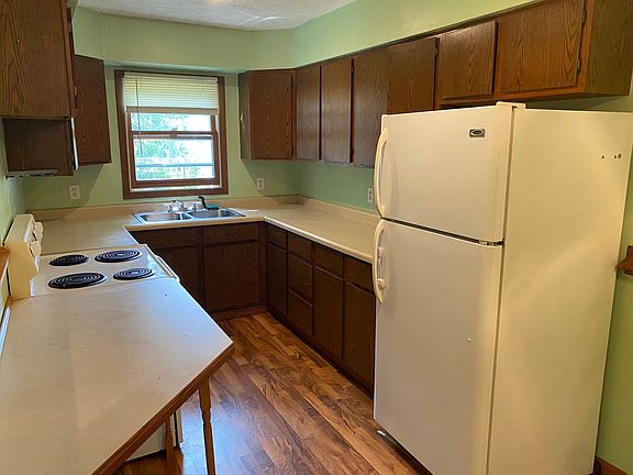 2nd image of 308 Hendricks St