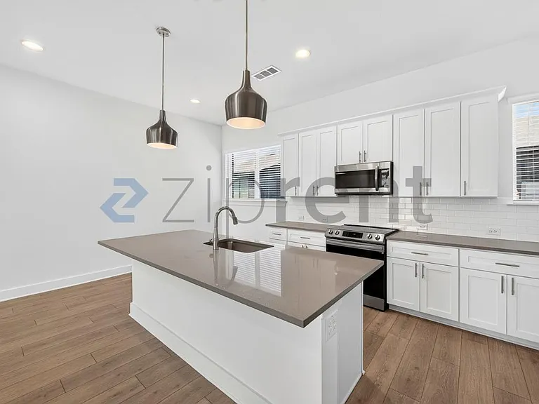 2802 Addison Park Ln — Photo 20