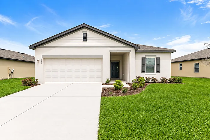 4 bed, 2.0 bath, 1802 sqft, $2,245 — Photo 1
