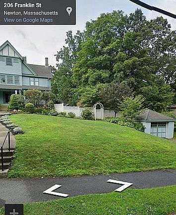 Front yard, Franklin Street
