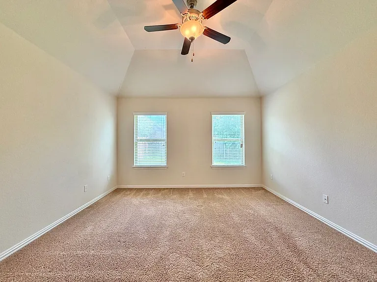 908 Arvada Dr — Photo 16