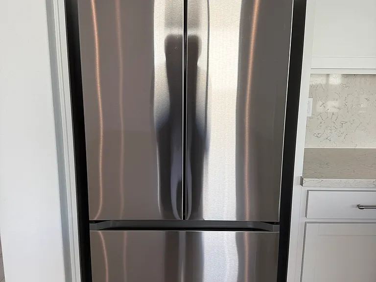 Beautiful stainless steel new refrigerator included