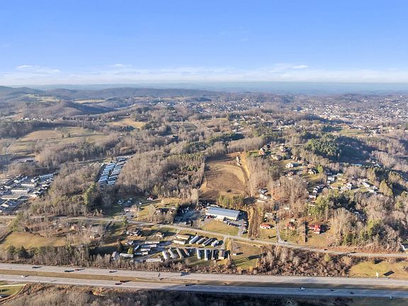 2nd image of 2170 Old Bluefield Rd