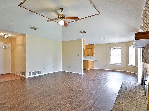 5th image of 5210 Meadowick Ln