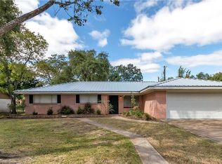 1105 Village Dr, College Station, TX 77840