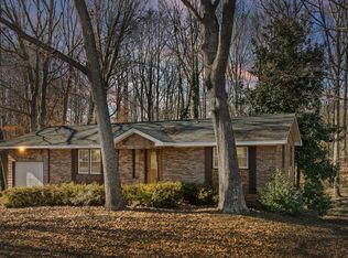 101 Nottingham Ln, Easley, SC 29640