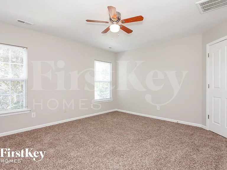 7411 Mary Jo Helms Dr — Photo 7