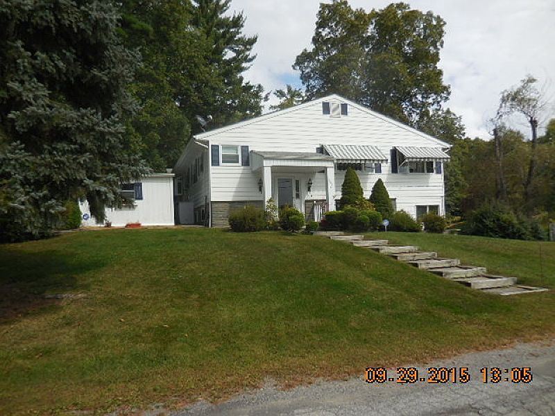 1st image of 267 -b LakeShore Dr #B