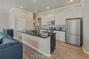 6210 Wilkesboro Dr — Photo 9