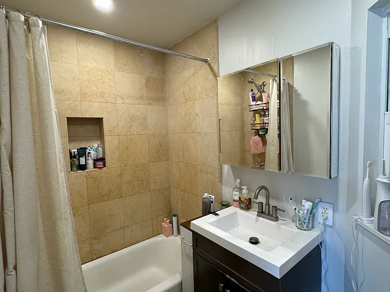 161 Ludlow St #9 — Photo 10
