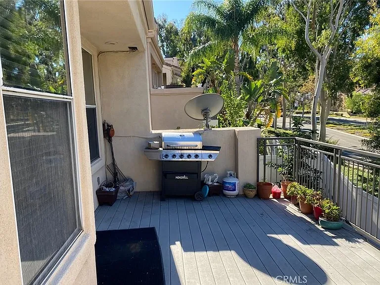 357 S San Vicente Ln — Photo 21