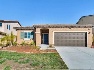 17952 Pokeroot Ln, San Bernardino, CA 92407