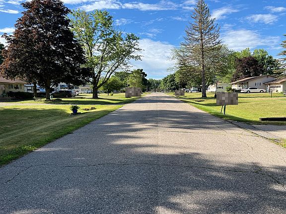 4th image of 1420 Schafer Dr