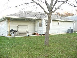 3rd image of 333 NW 18th St