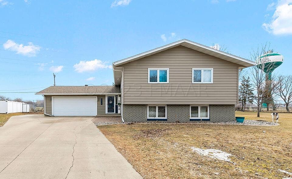 1019 4th St E, West Fargo, ND 58078 Zillow