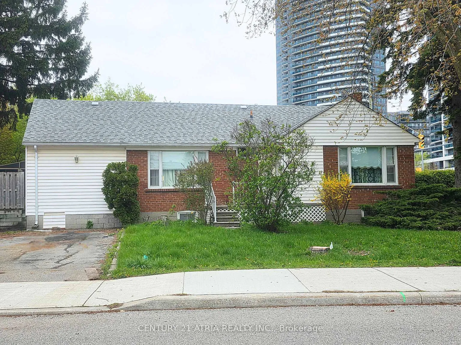 4 bed, $4,500 — Photo 2