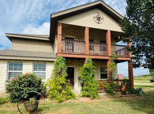 2334 County Road 464, Elgin, TX 78621