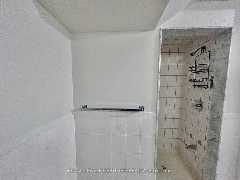 961 Stargazer Dr #BASEMENT — Photo 21