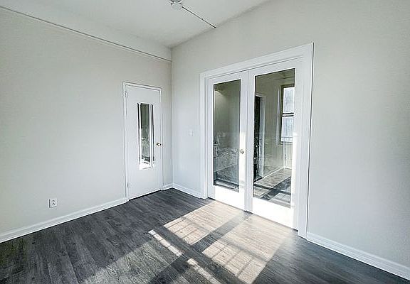 4th image of 2841 Broadway #9J1