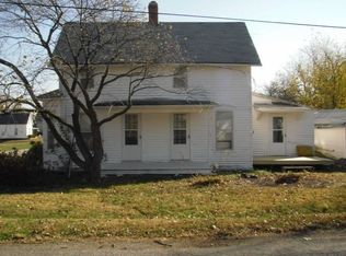 201 S Enos St, Hamilton, MO 64644