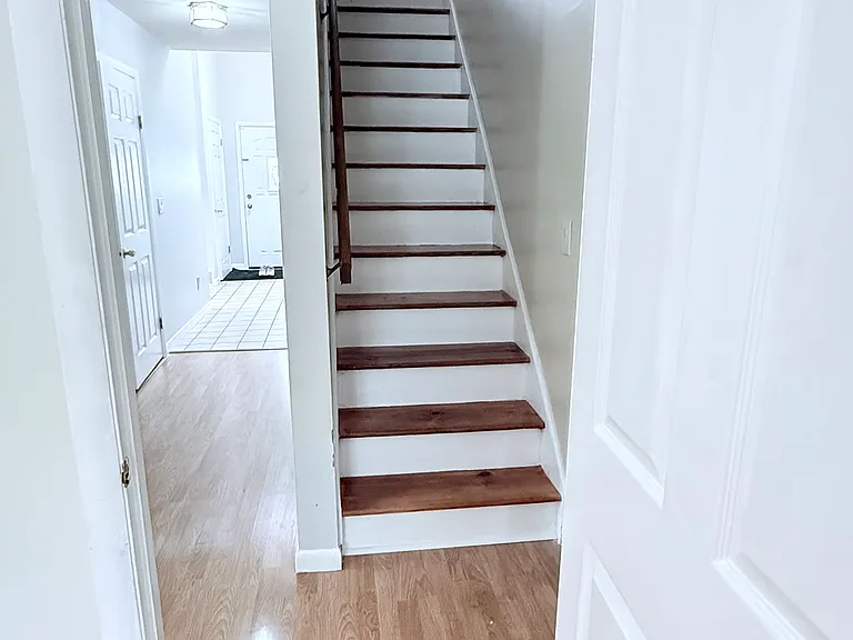 20 Morgan Way — Photo 16