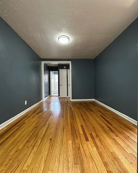 128 E7th St #309 — Photo 5