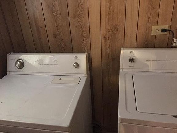 2nd image of 424 W Pine St APT 2