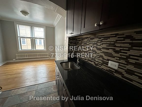 3rd image of 1361 W Estes Ave #V