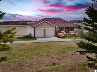 15959 Davey Rd, Waverly, NE 68462