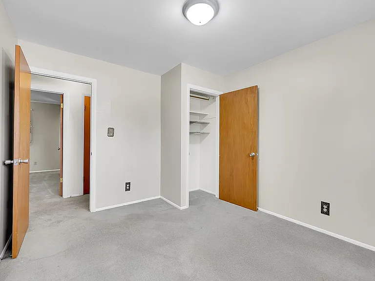 4220 Edwinstowe Ave — Photo 17