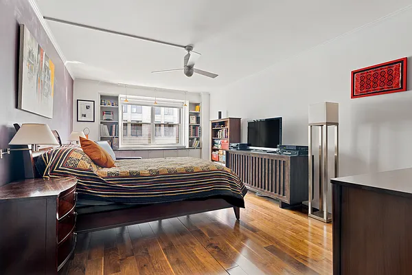 Sold by Compass | media 8