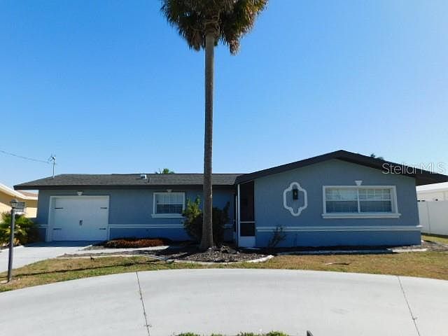 1st image of 3105 SE 16th Pl