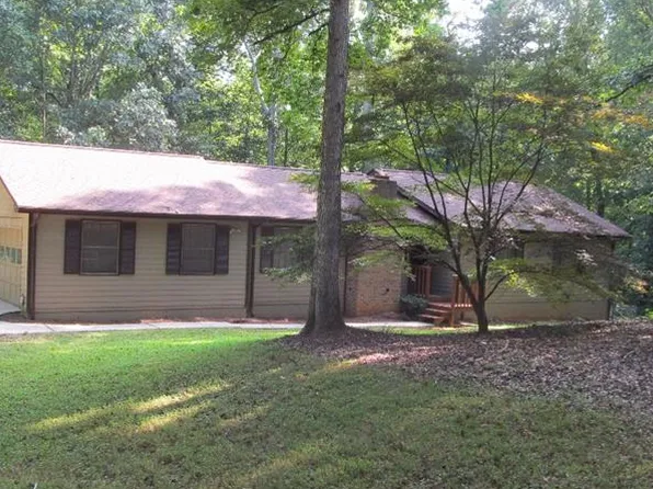 3132 Jade Ct, Canton, GA 30115