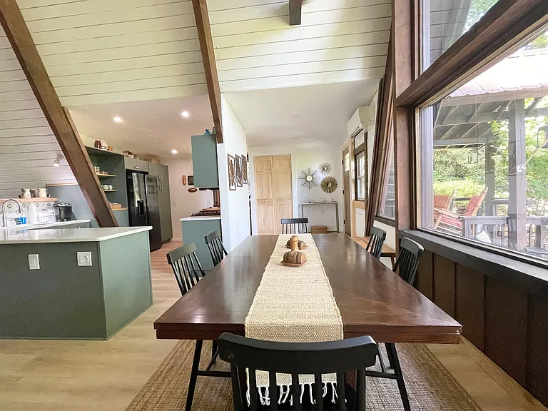 128 Edelweiss Cir — Photo 2