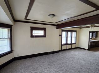 2749 N 36th St #2, Milwaukee, WI 53210