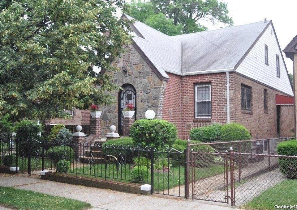 1st image of 183-06 143rd Avenue
