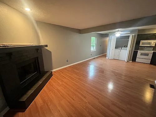 700 Cedar Dr Photo 1