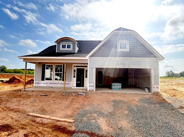 126 Maverick Ln, Dunn, NC 28334