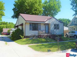 130 E 19th St, Fremont, NE 68025
