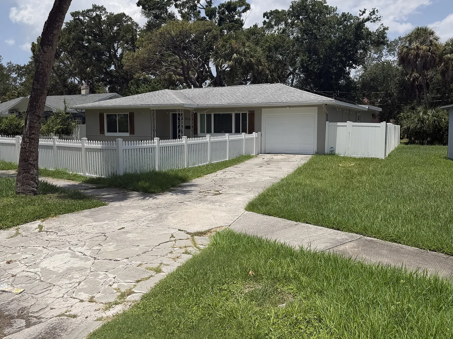 923 Ivanhoe Way South - 1 — Photo 1