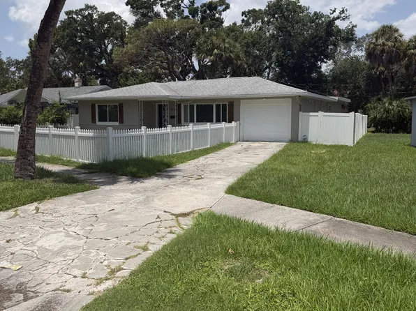 923 Ivanhoe Way S, Saint Petersburg, FL 33705
