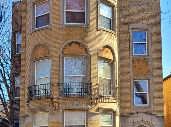 6551 N Sacramento Ave, Chicago, IL 60645