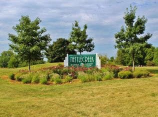 131 Country Ct, Seneca, IL 61360