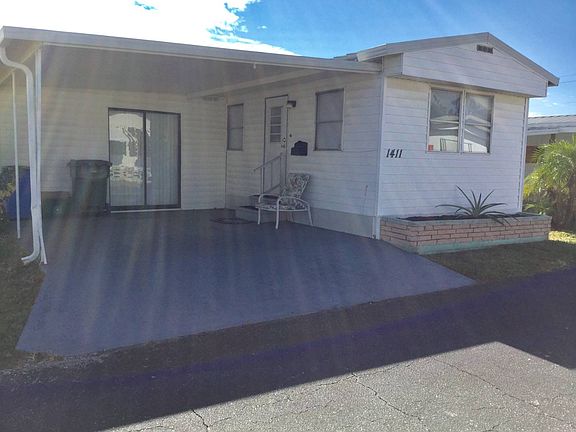 2nd image of 2310 14th St W #1411