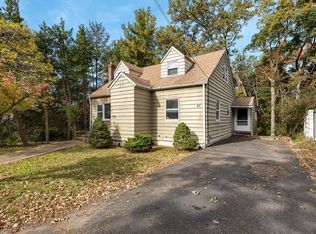 47 Fitzrandolph Rd, West Orange, NJ 07052