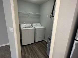 1605 E Hines St #1600D106, Republic, MO 65738