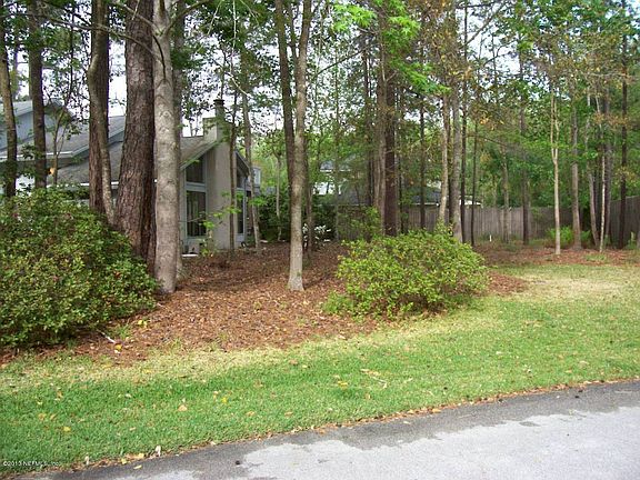 2nd image of 11759 Sparkleberry Ln