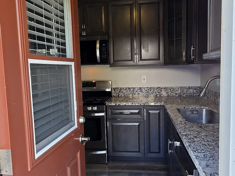 145 E Sierra Madre Blvd #4 — Photo 5